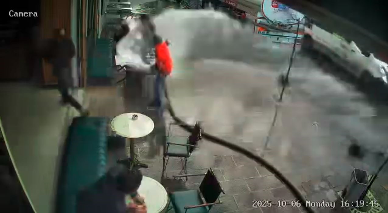 Sovyapayımderkenmusterilerinikacırdı