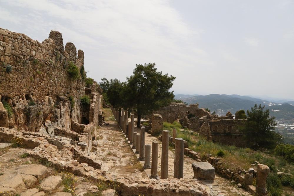 Syedraantikkentidunyanıngundemindeyeraldı