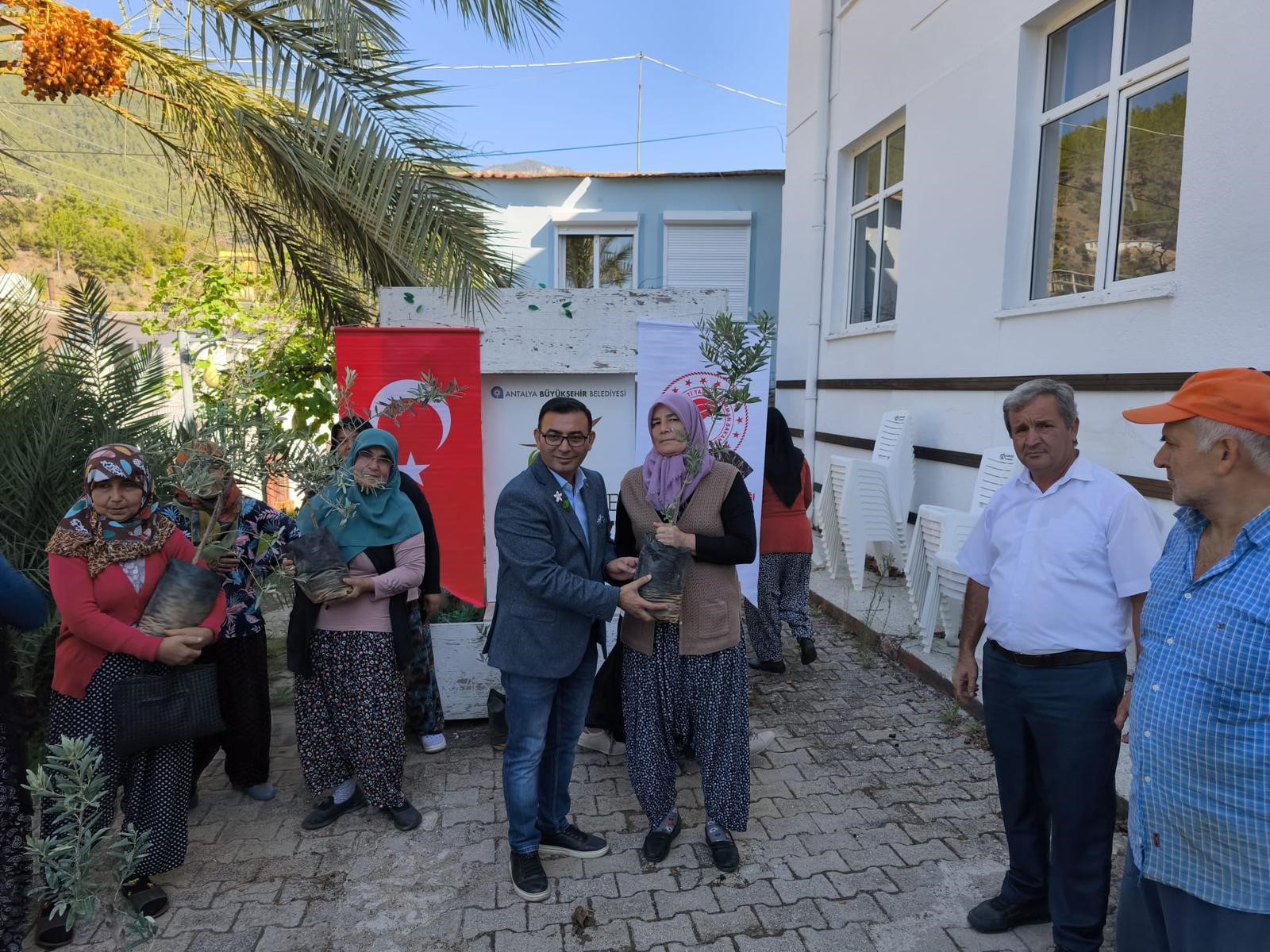 Ureticileredegerveriliyor