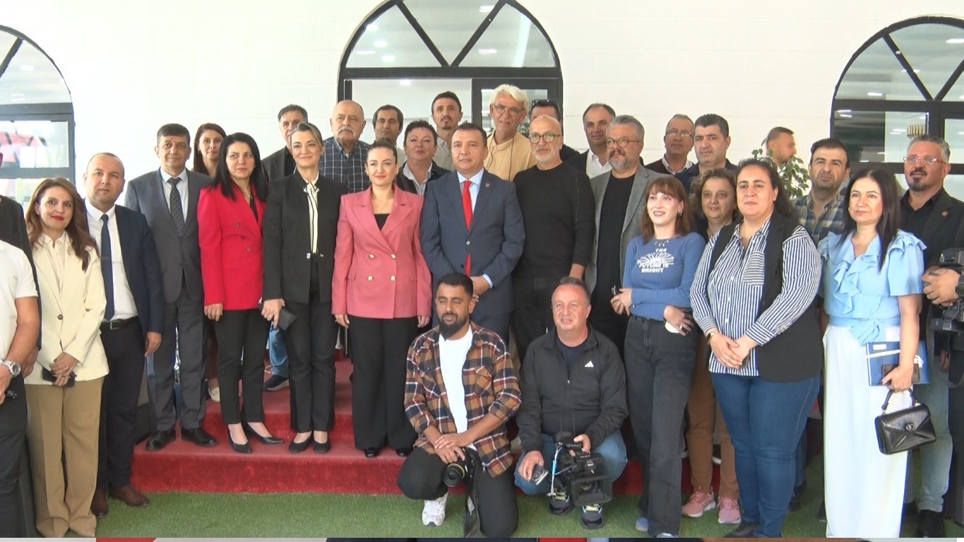 Vekilozdemiracikladimuhittinbocekkilokaybediyormus