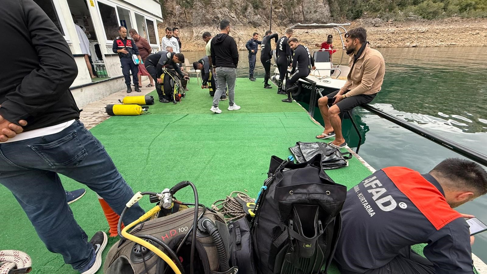 Yuzmekicinbarajagirenturistkayboldu