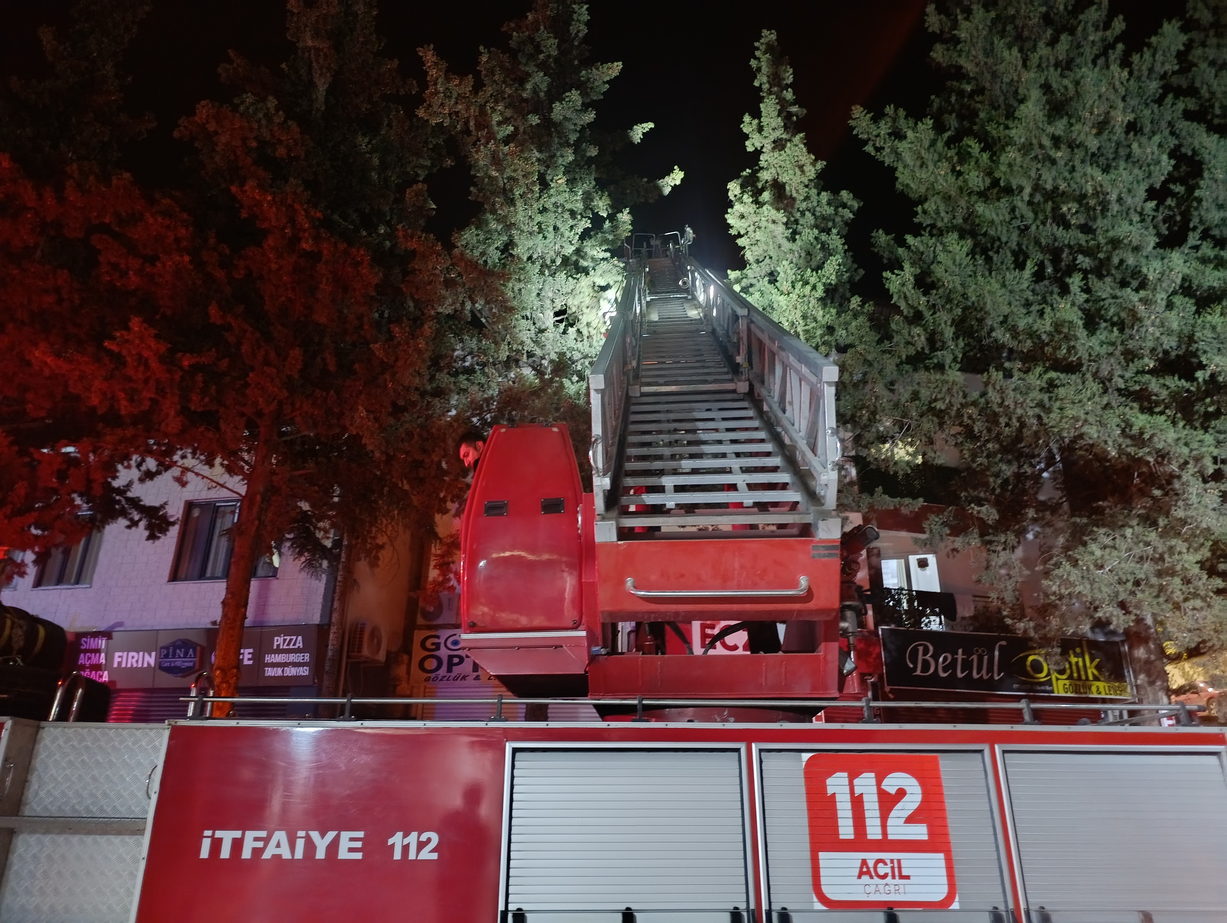 15Yasindakicocukcatiyacikti