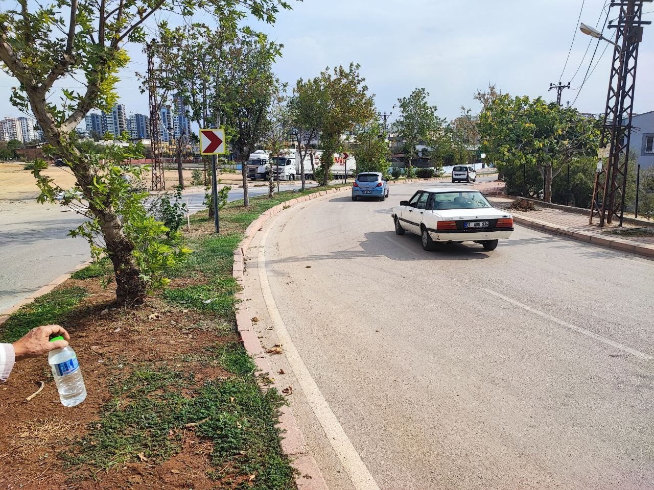 Adanadabahcelereucuyordedikanitlamakicinkamerataktirdi