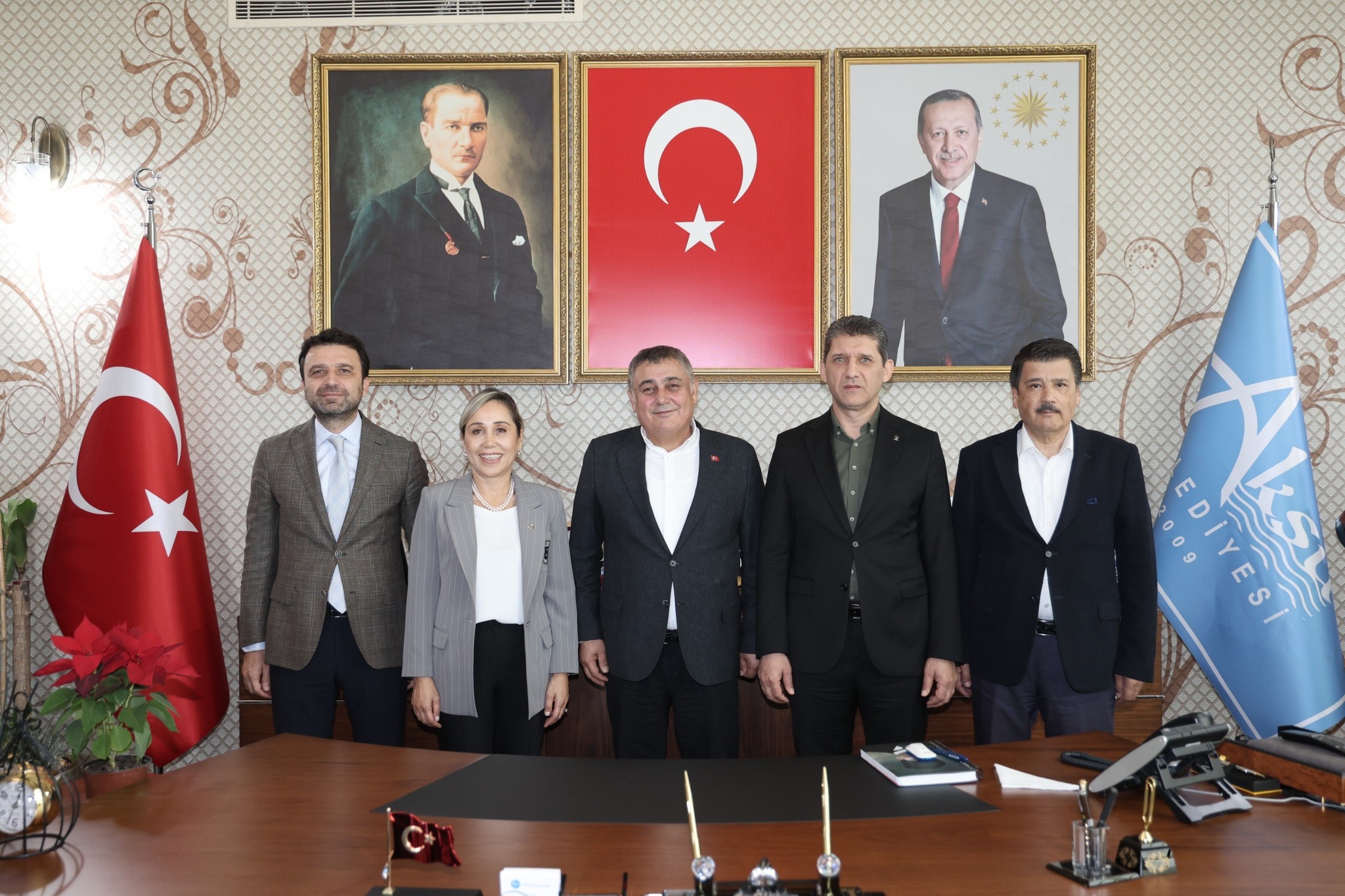 Akpartiheyetindenbaskanyildirimahayirliolsunziyareti