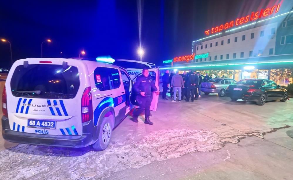 Aksaraydagozumgormuyordedigozunukarakoldaacti