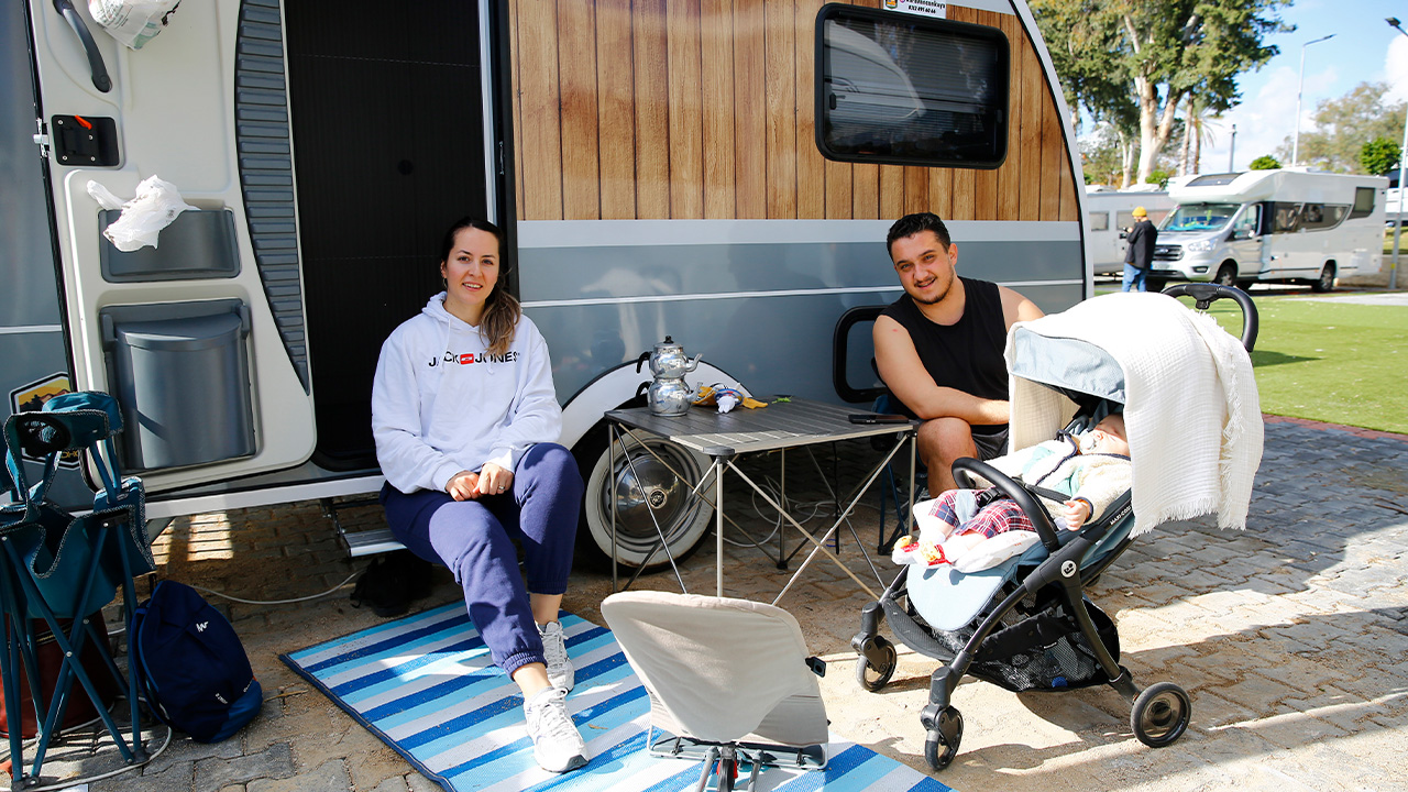 Antalyada8Binkisikaravandakonakladi