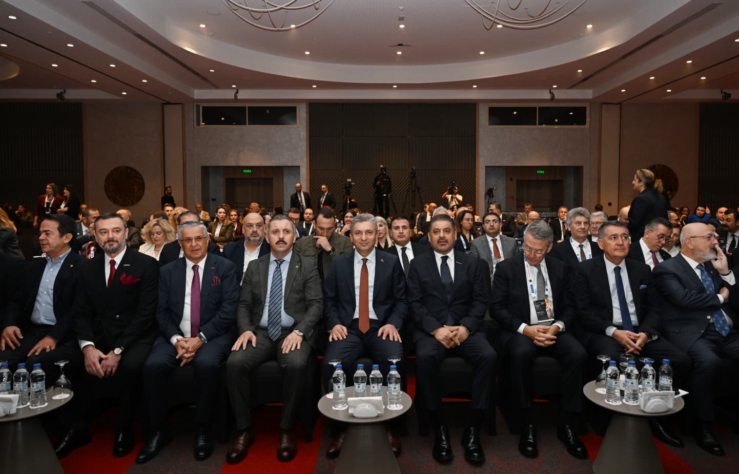 Antalyadadevetkinlik