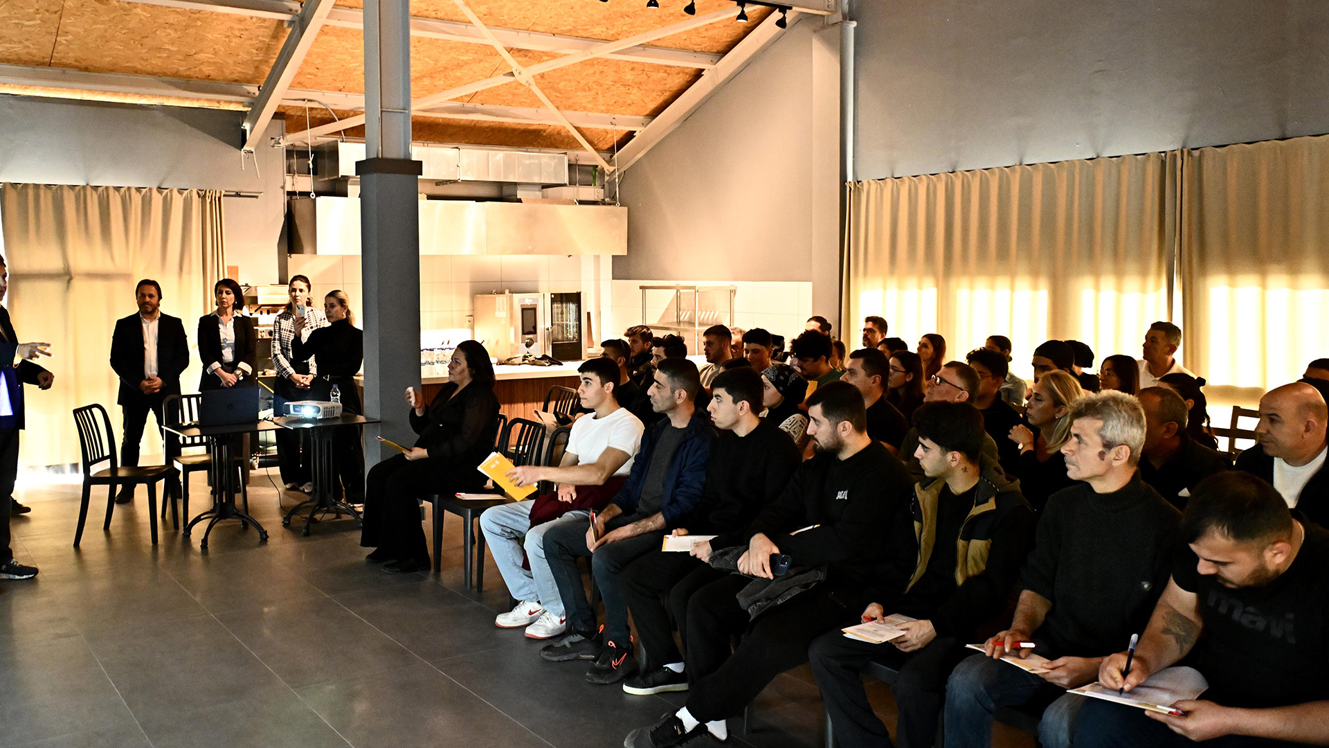 Antalyadagoldtownegitimi