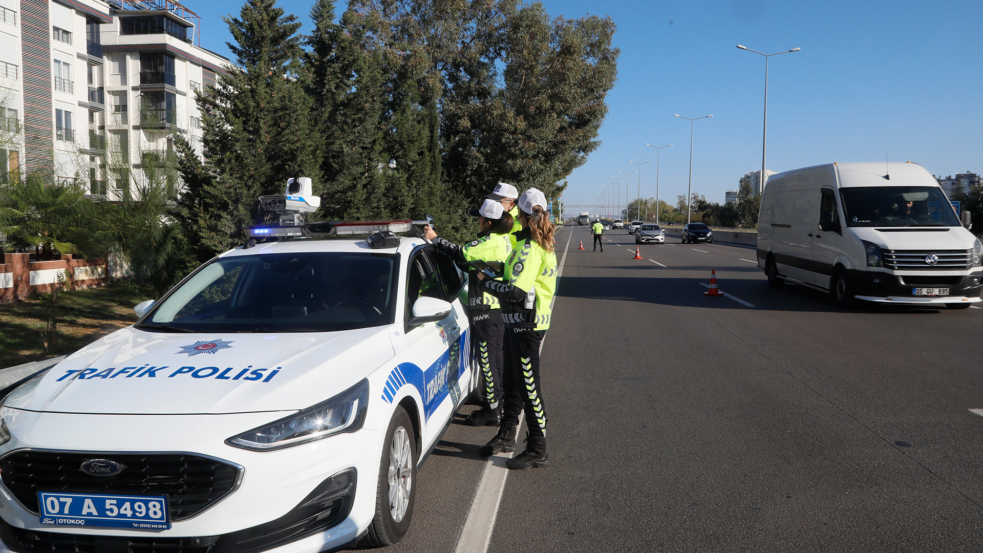 Antalyadakiaracsahipleriniuzecekhaber