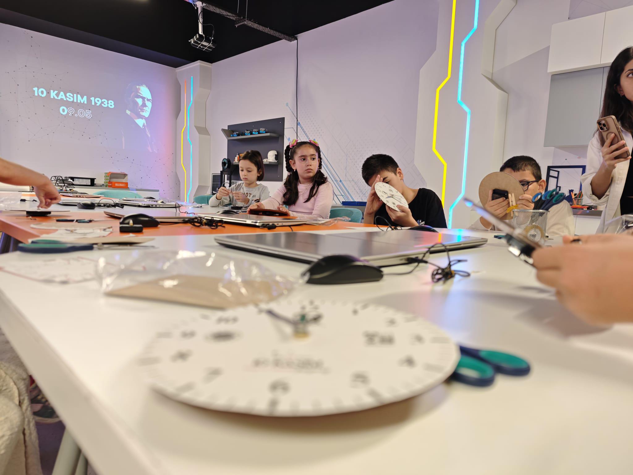 Ataturkuanmakicinkepezdenbilimdoluetkinlik