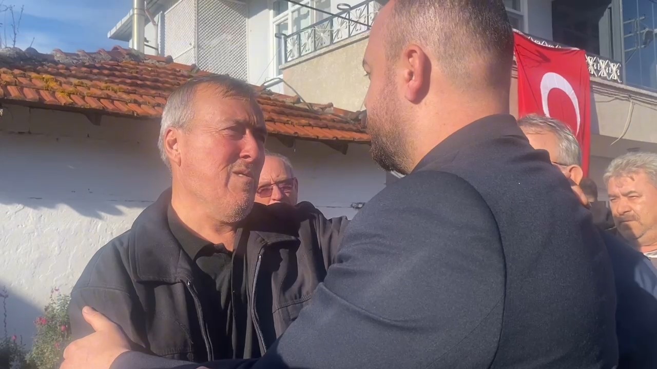 Azerbaycanda20Eveatesdustusehitbabalarininsozleriyurekyakti