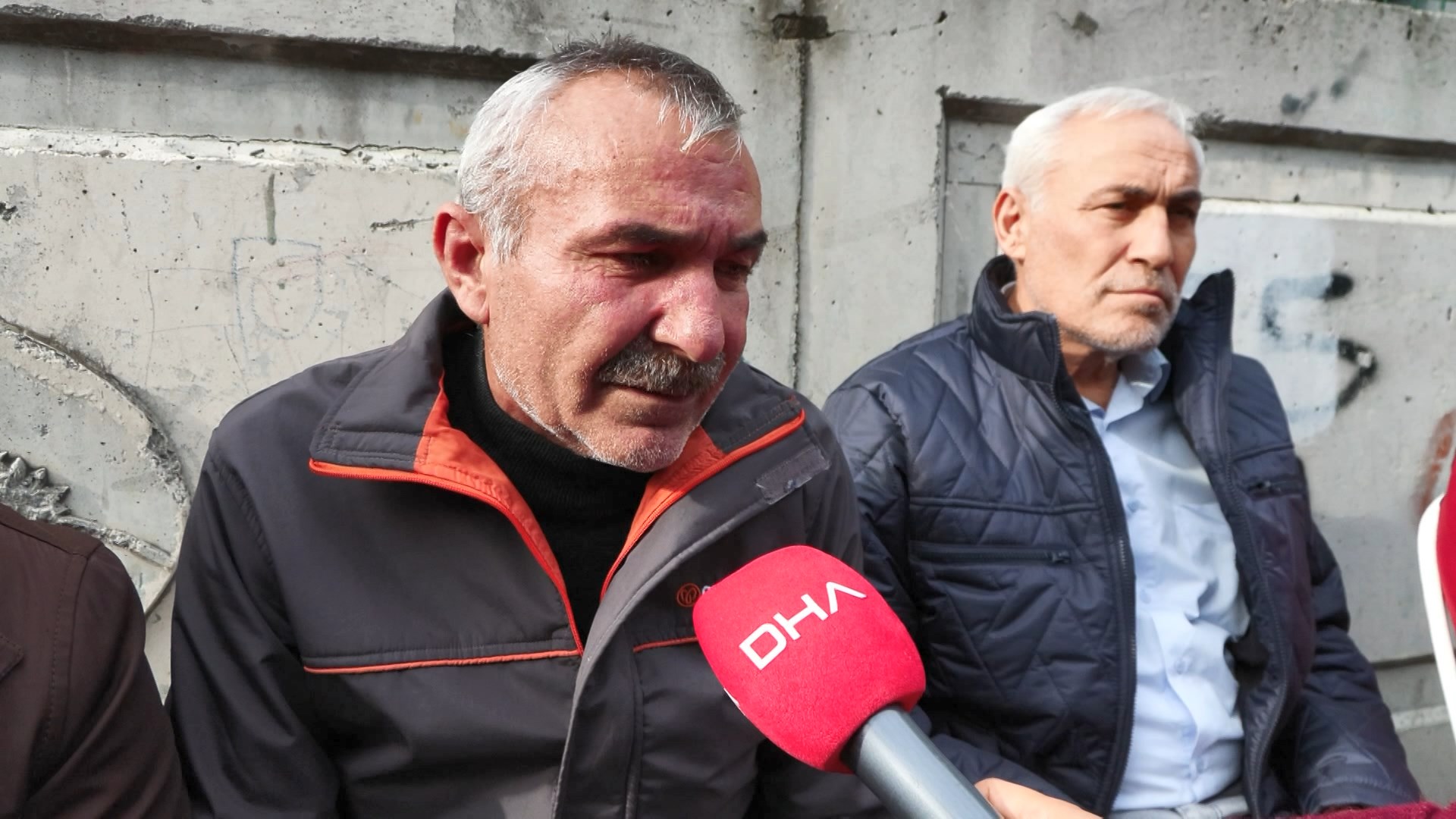 Esenyurtta6Ayda2Evlatacisievdeoglununcansizbedeniylekarsilasti