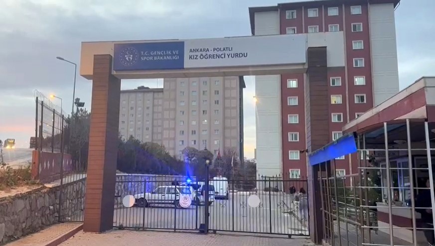 Gencuniversitelihayatinikaybetti