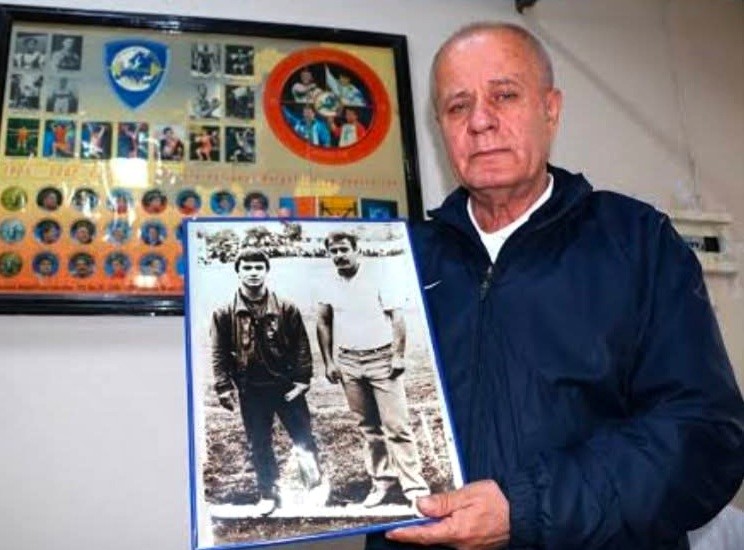 Hilmupekinlivefatetti