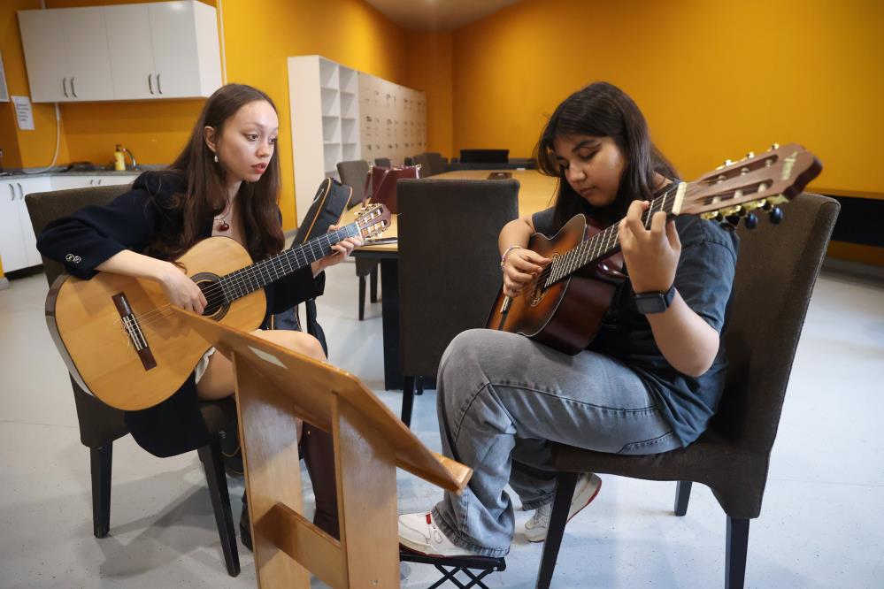 Ismailbahasurelsankonservatuvarındasanategitimi