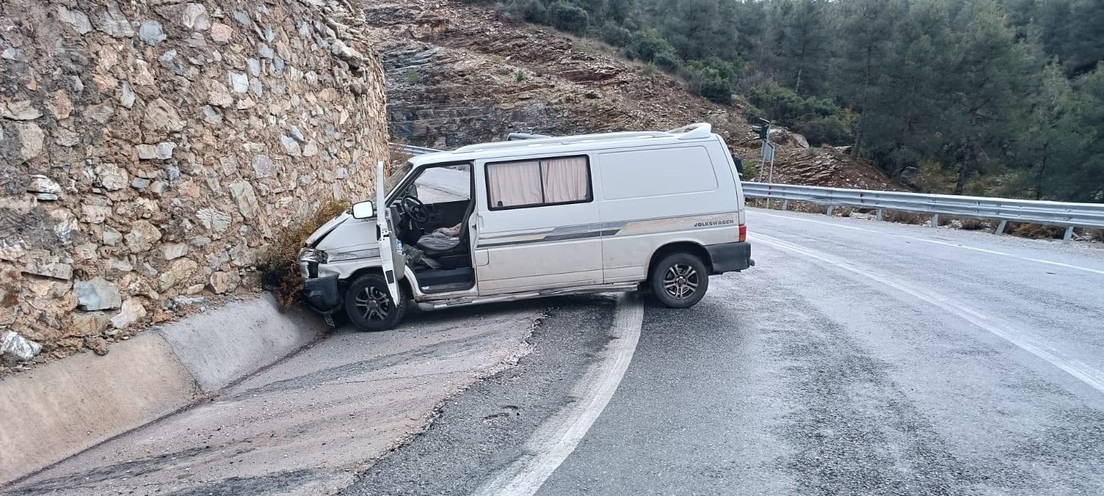 Istinatduvarindacarpti