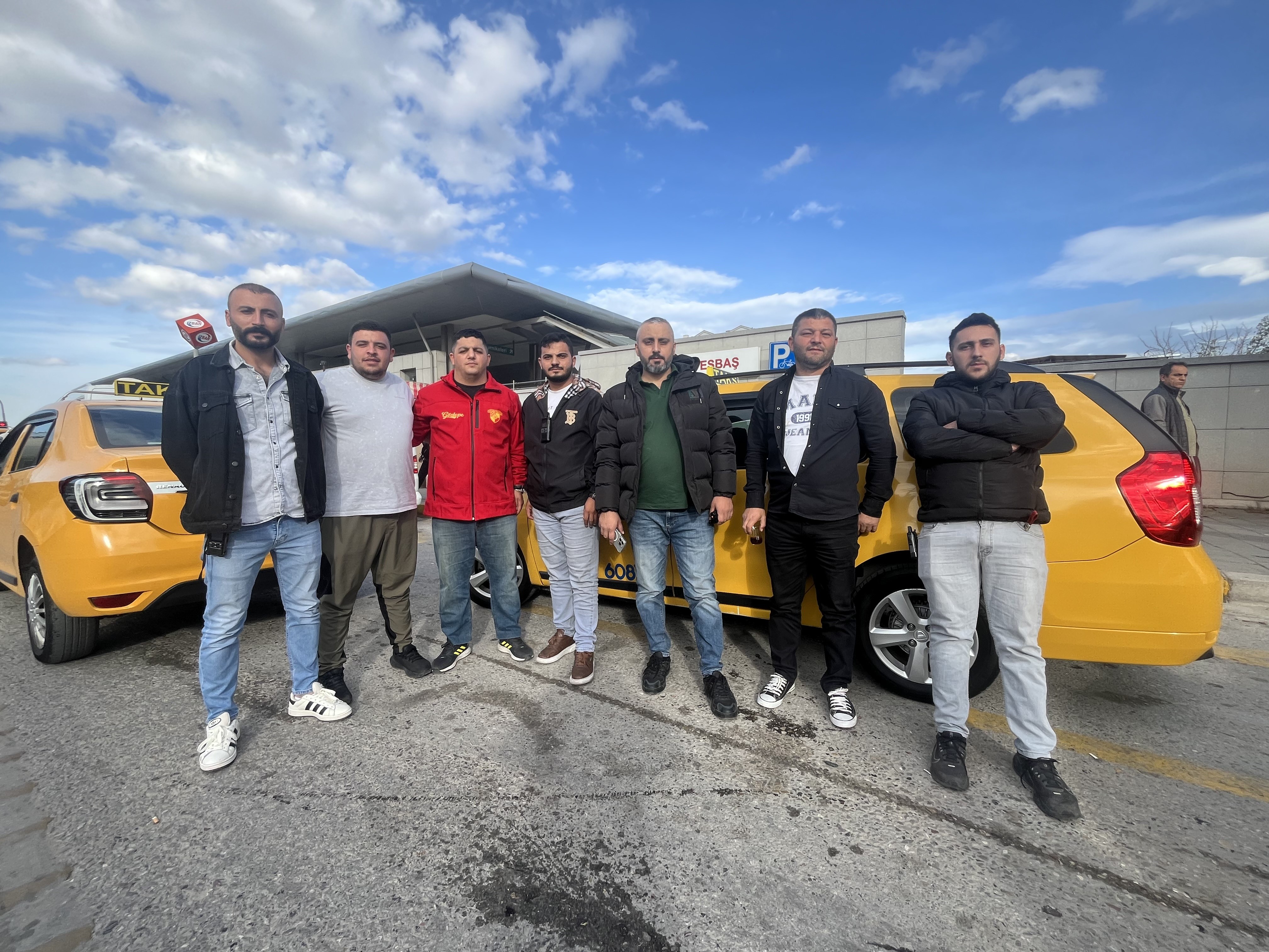 Izmirdeucretkacagivakasiartti