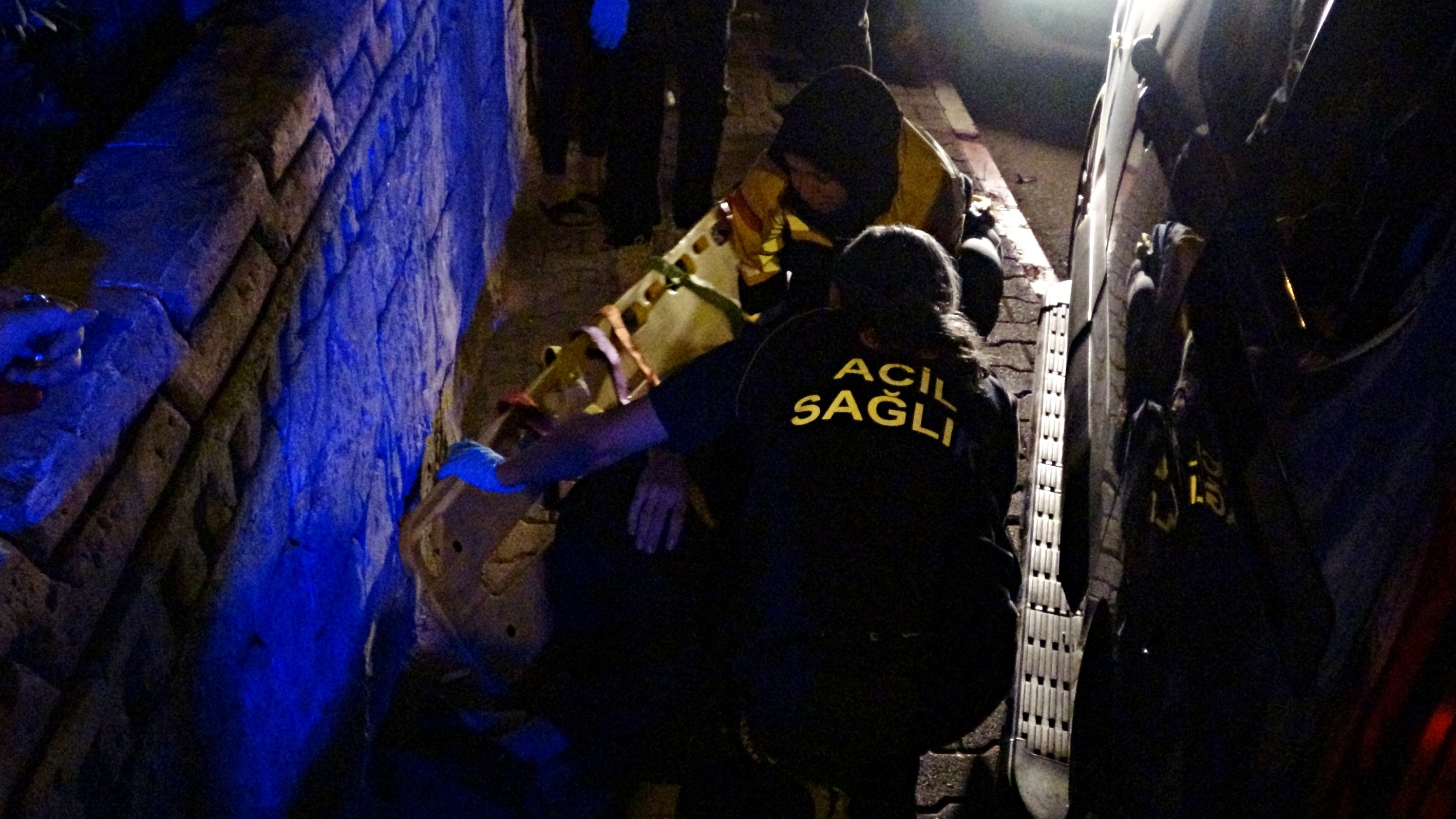 Kazadaayagiaraclarinarasinasikisti