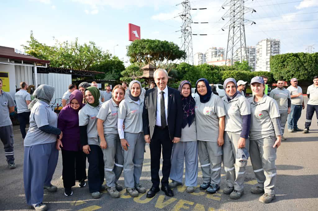 Kocagozdenisciileremujdesezonlukisciilerartıkbelediyepersoneli