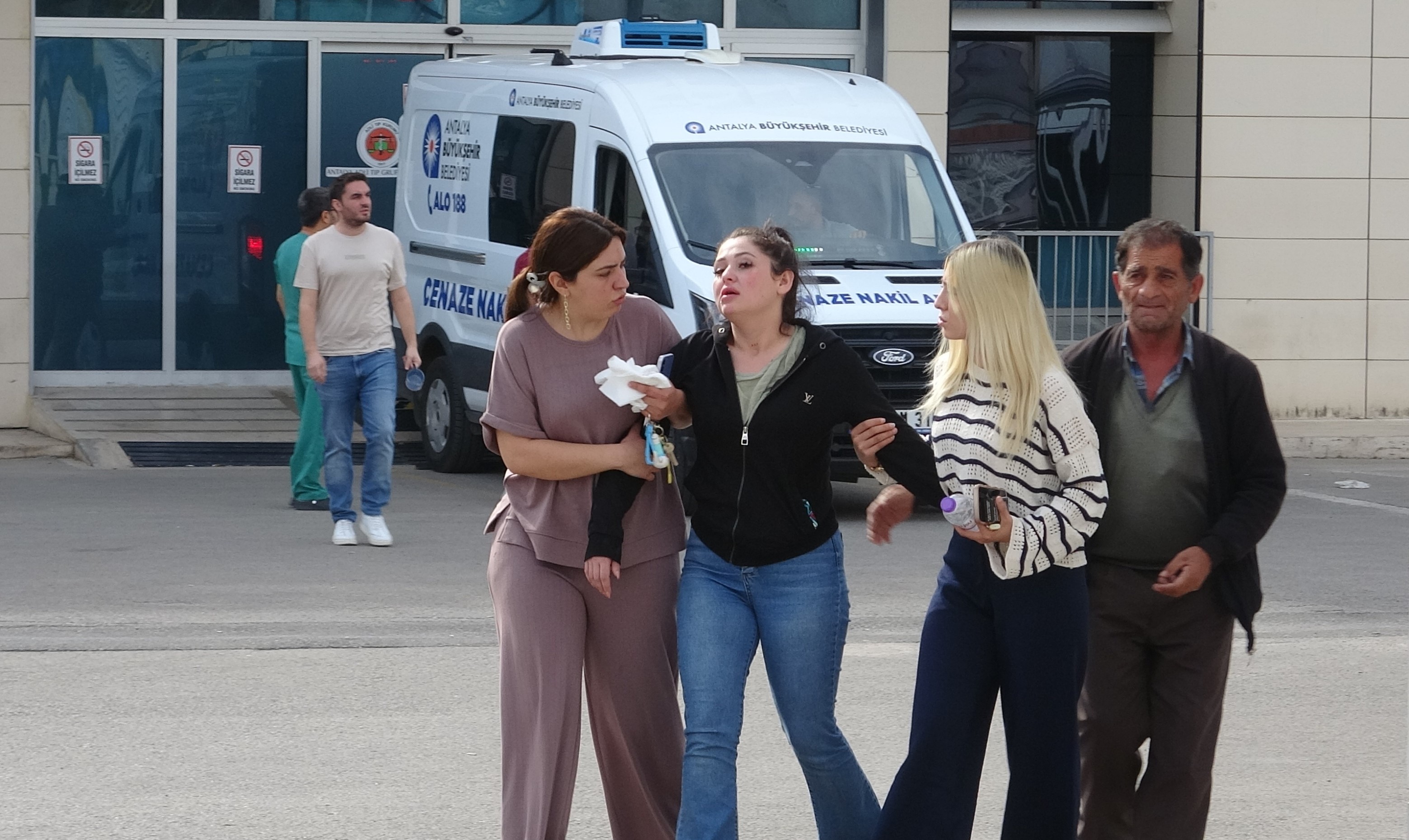 Konyaaltindaaraclarkafakafayacarpisti