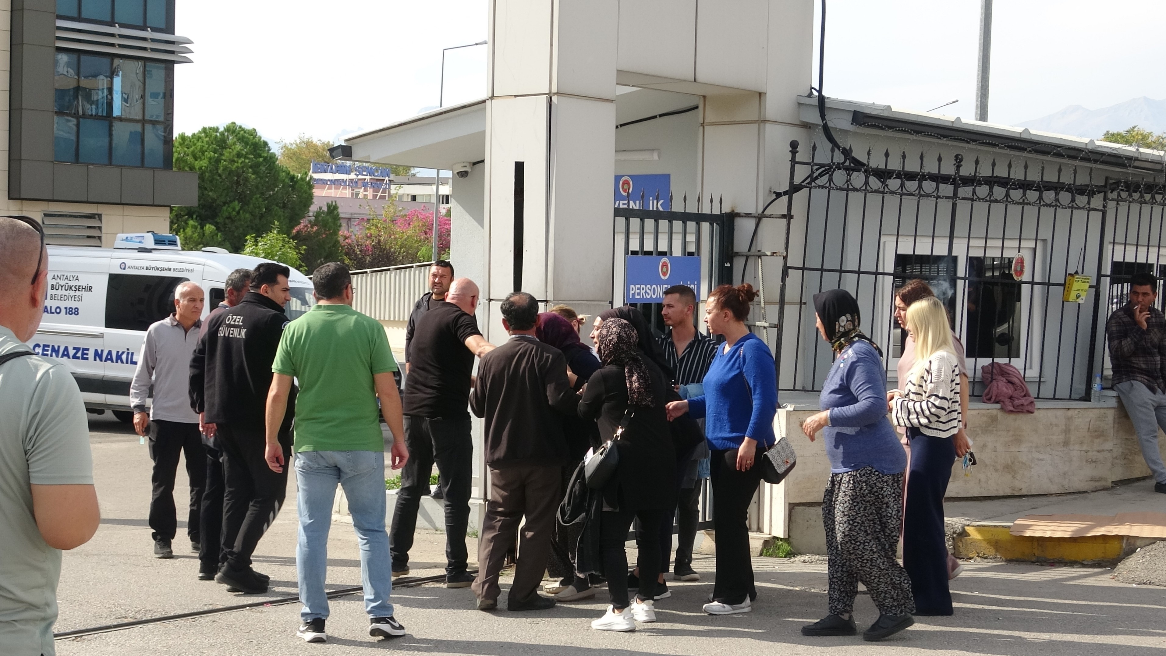 Konyaaltindafecikaza1Olu