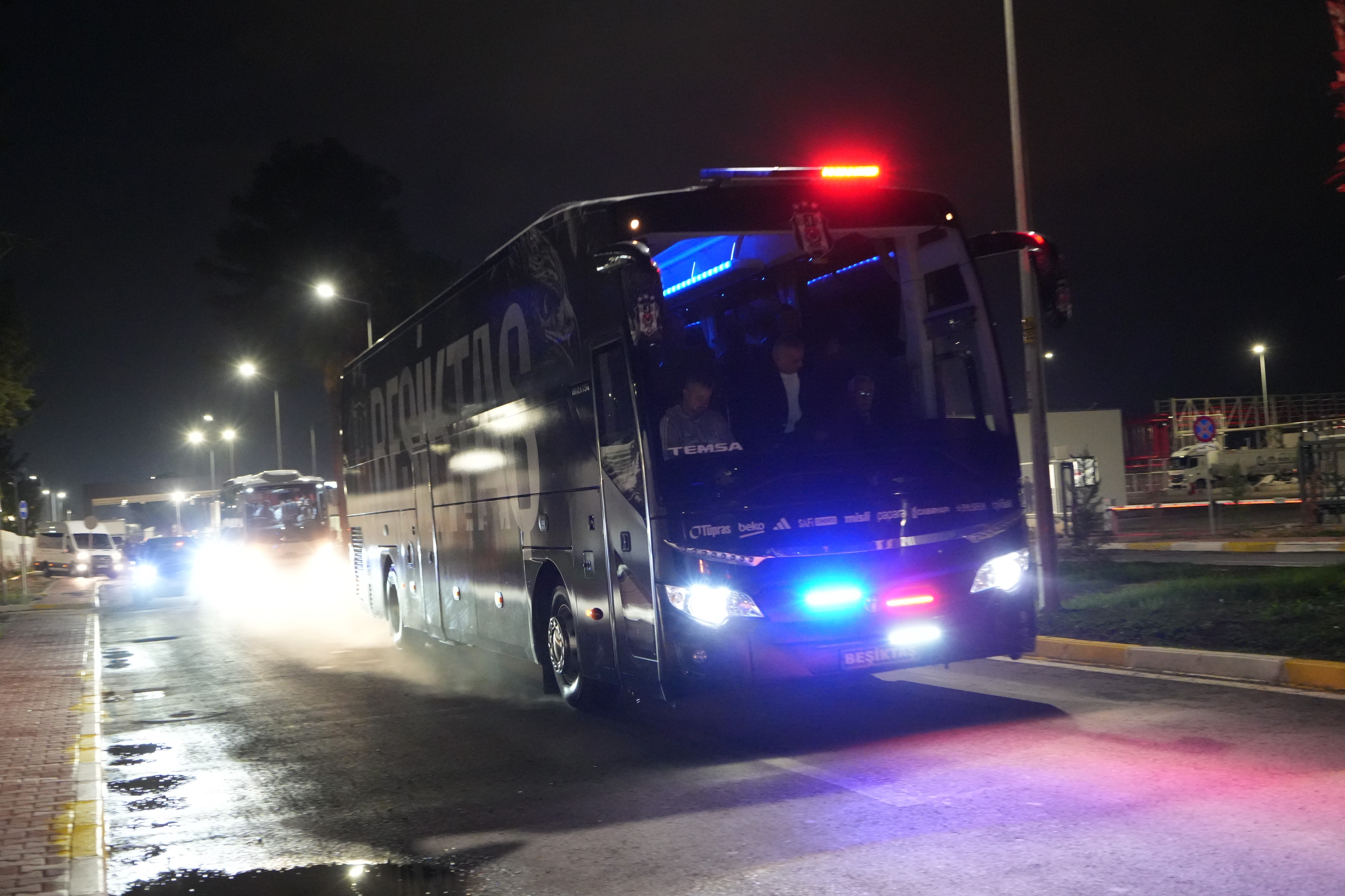 Macheyecaniddoruktabesiktasozelucaklaantalyayageeldi