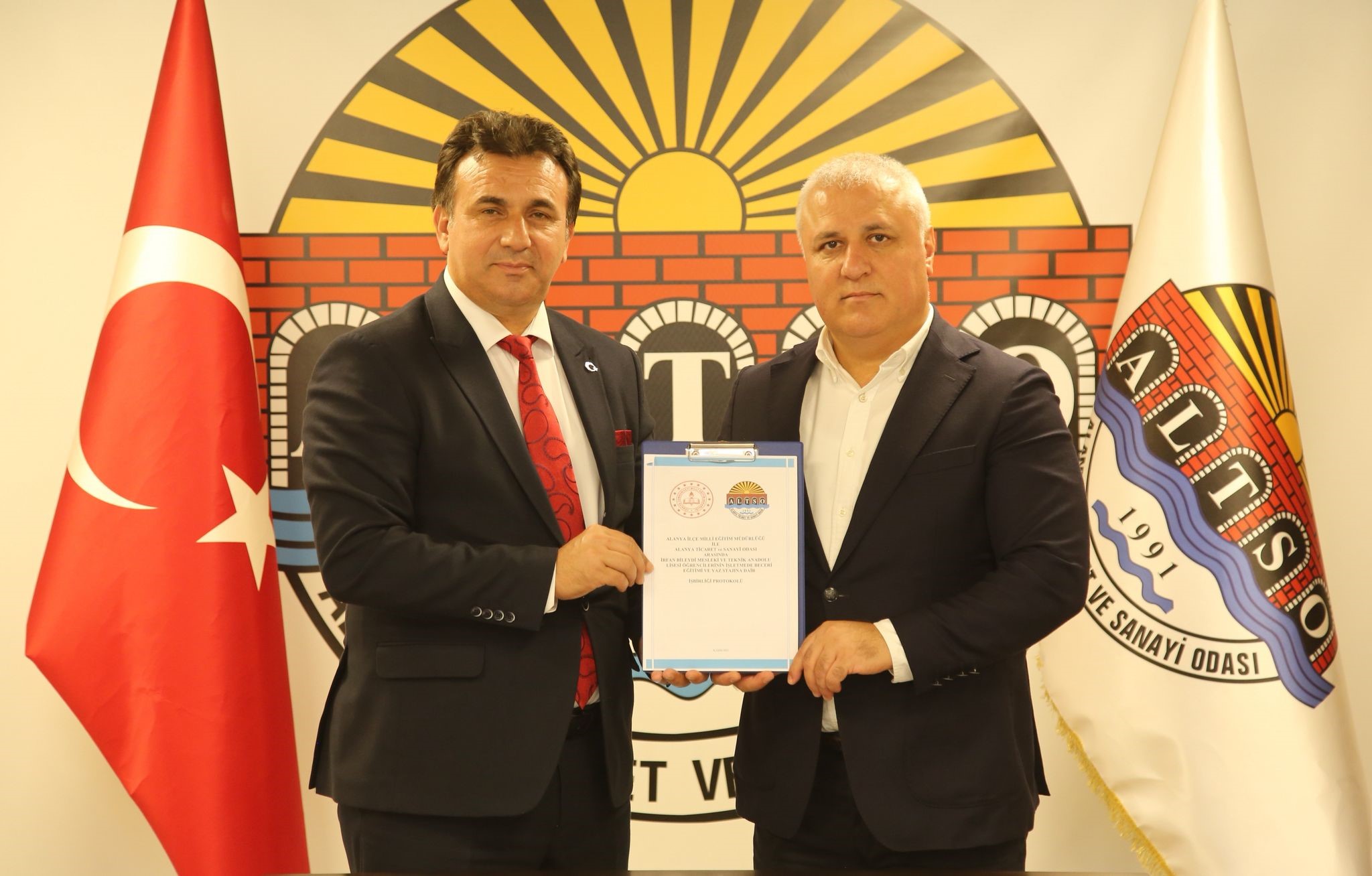 Niteliklielemansorunucozuluyor