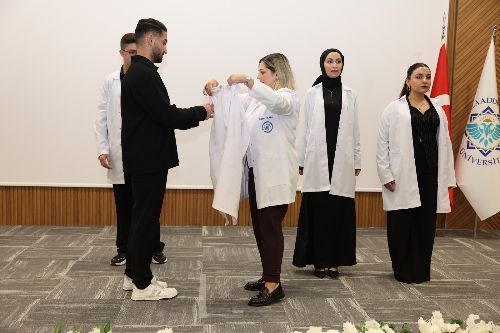 Ogrencilermeslekihayatlarinailkadimiatti