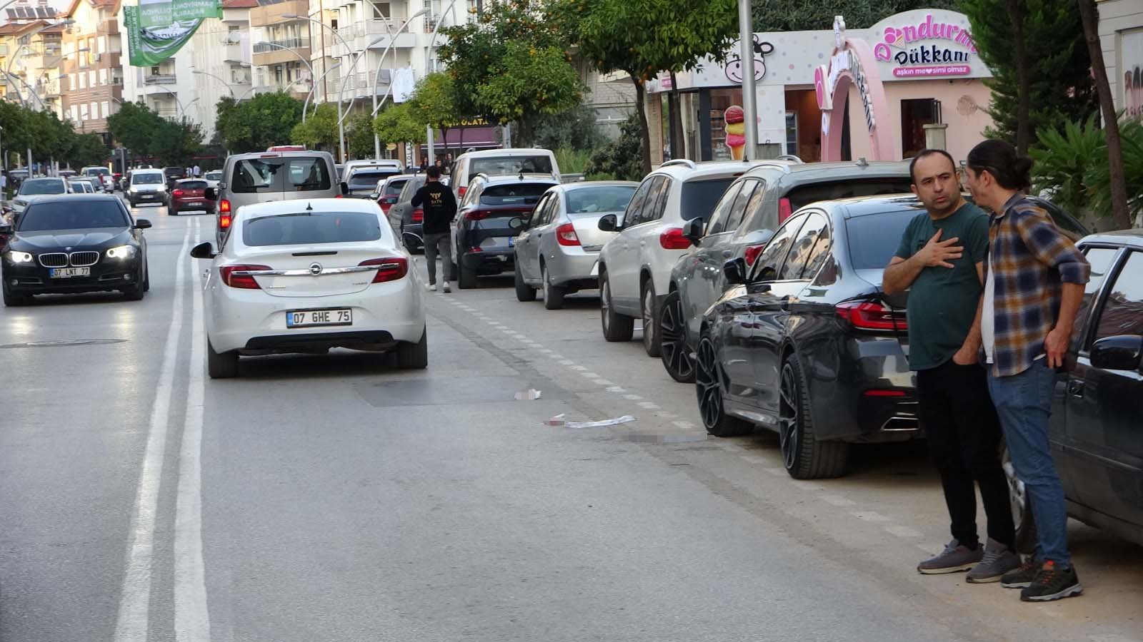 Otomobilcarptibasiniasfaltavuruupyaralandi