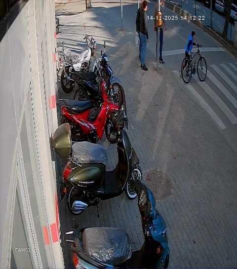 Polisotosunun10Yasındakicocugacarpmaanıkameralarda