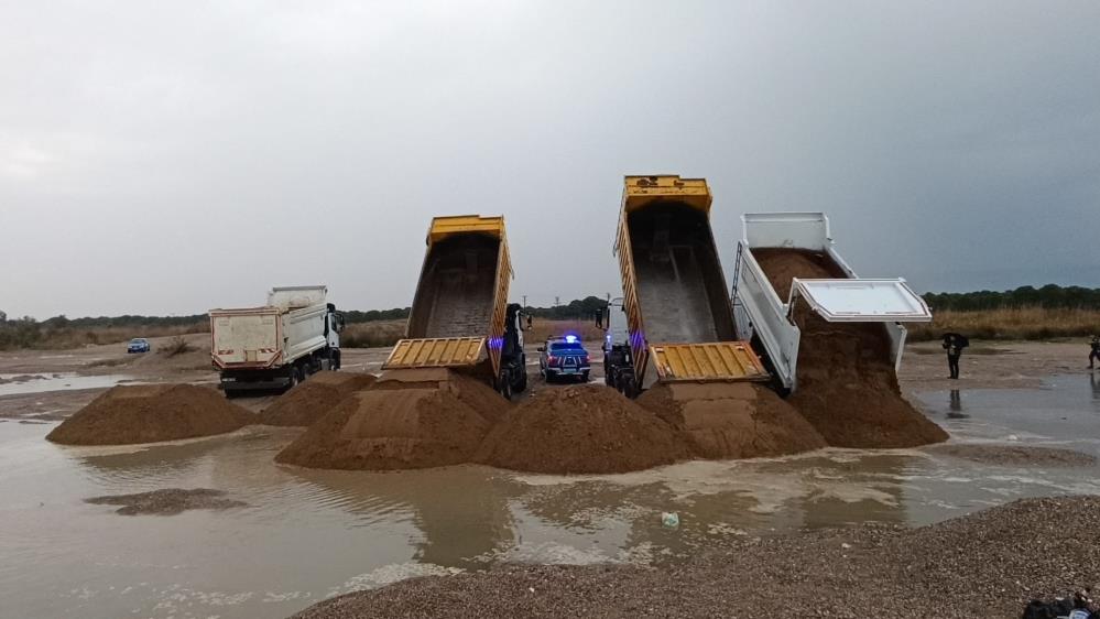 Sahilleritalanedenkumhırsızlarıyakalandıkumlaralındıgıyeretekrardokuldu