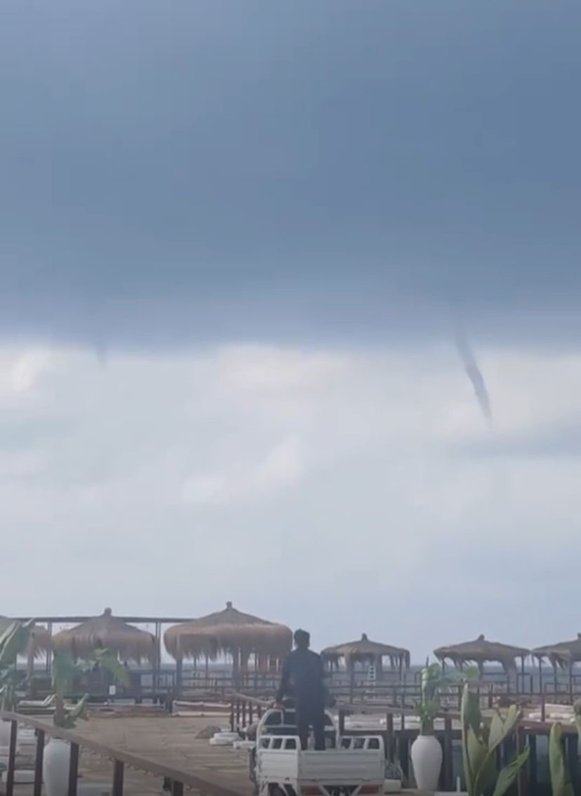 Simseklercaktihortumolustuantalyafilmsetinedondu