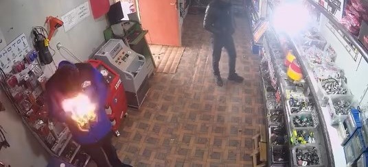 Yanmaanlarikamerayayansidi