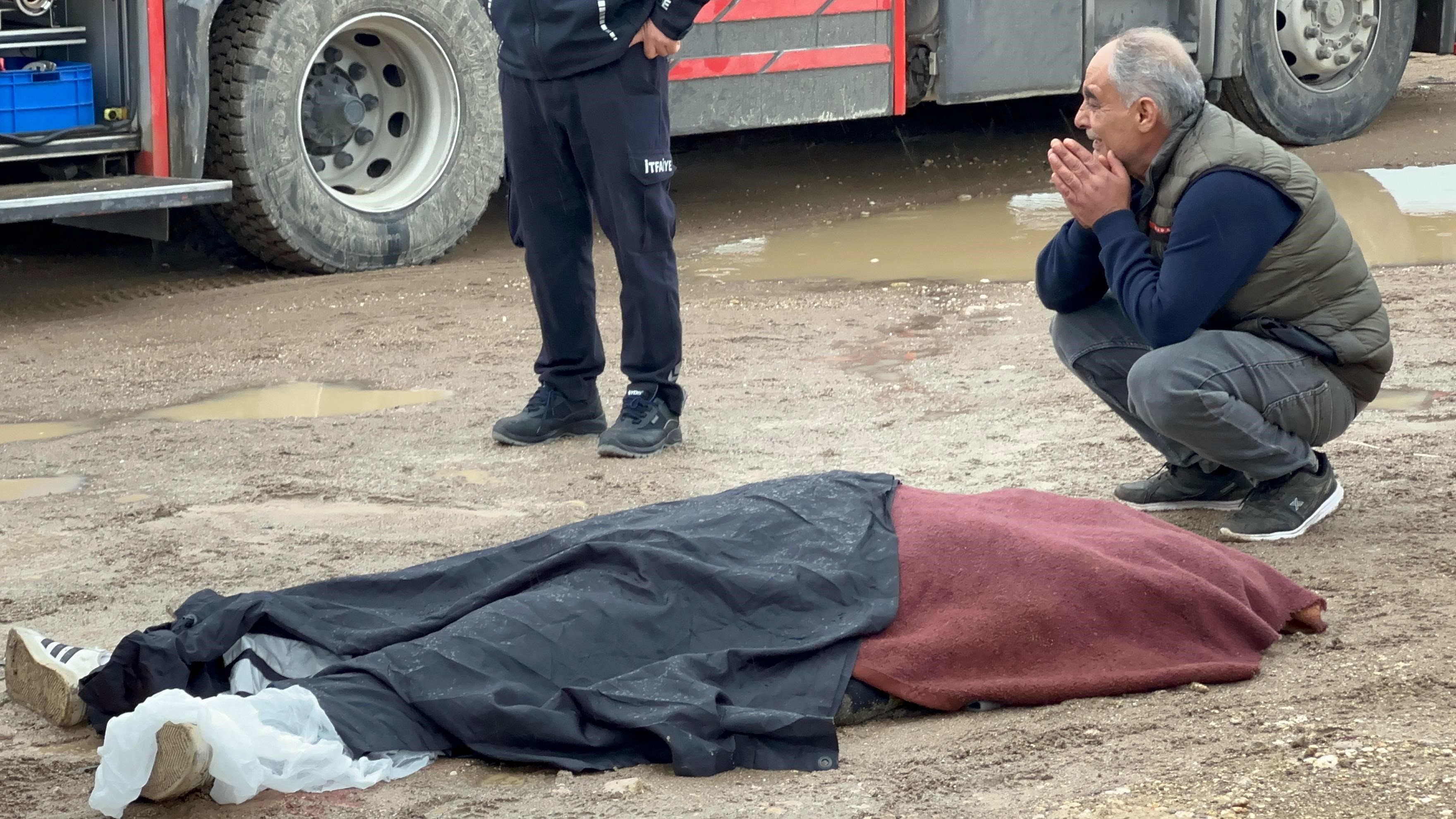 Acilibabagozyaslarinaboguldu