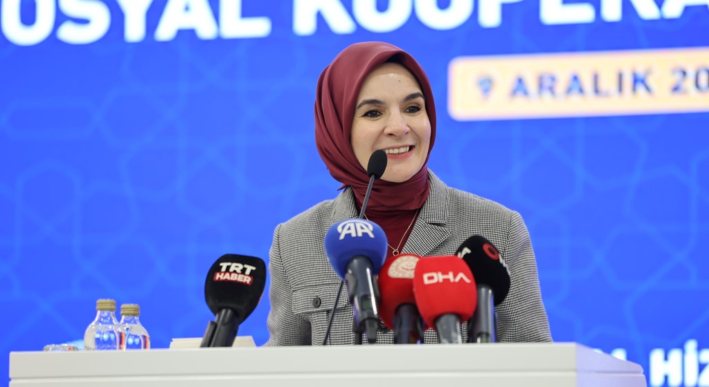 Ailevesosyalhizmetlerbakanıduyurdu3Binpersonelalınacak