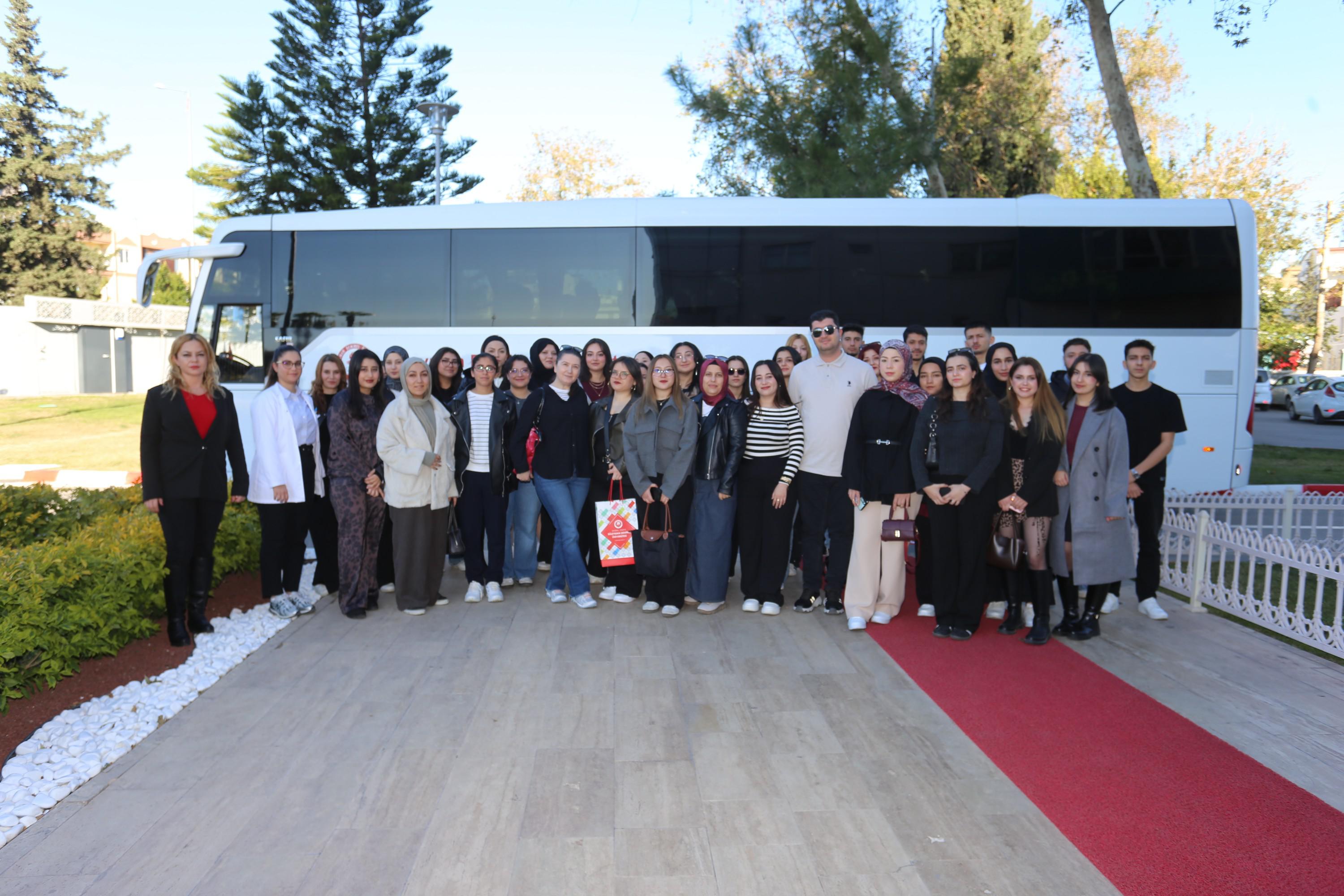 Akademininilgisinicekti