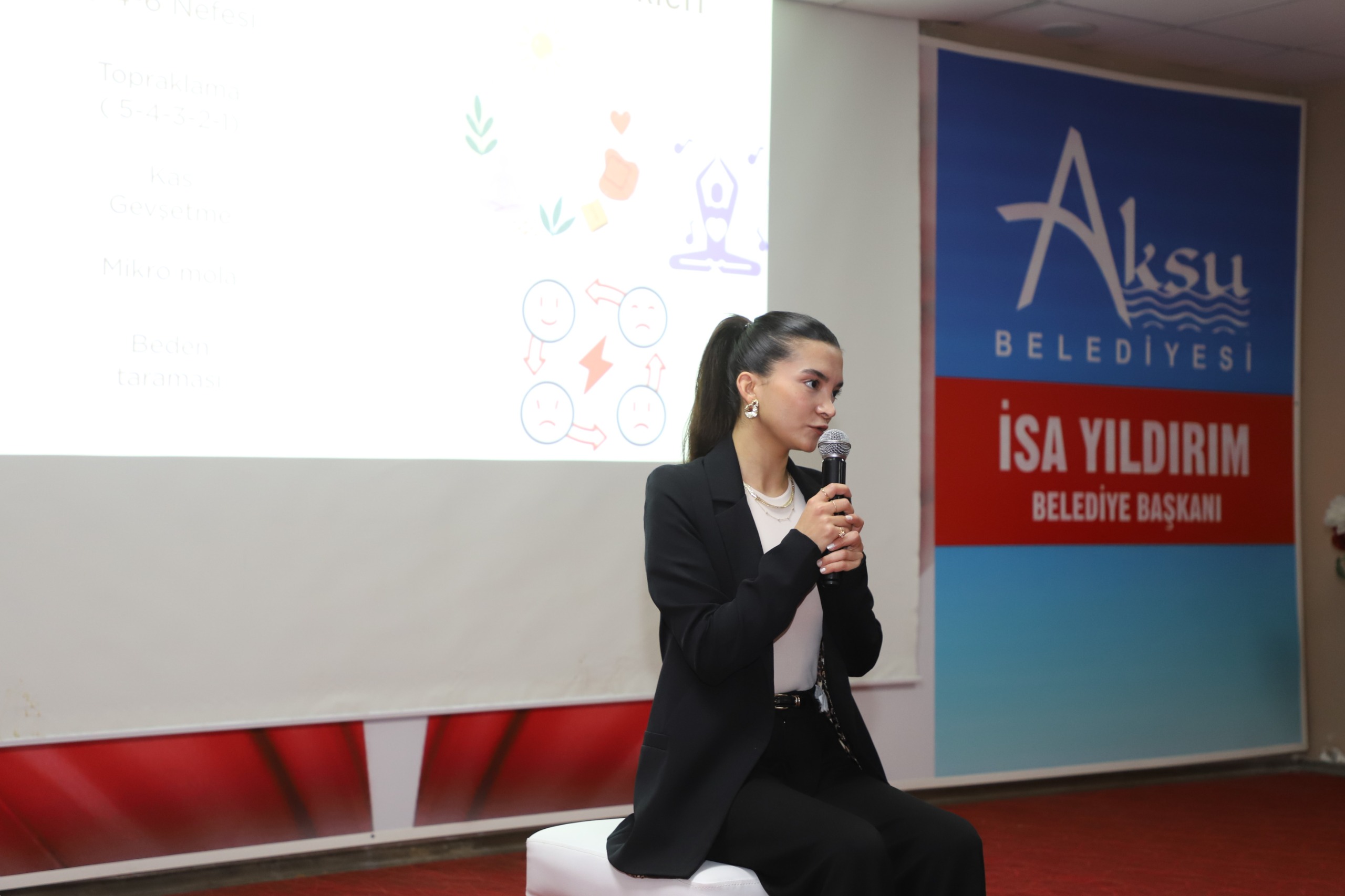 Aksubelediyesindenpersonelmotivasyonunayoneliksstresegitimi