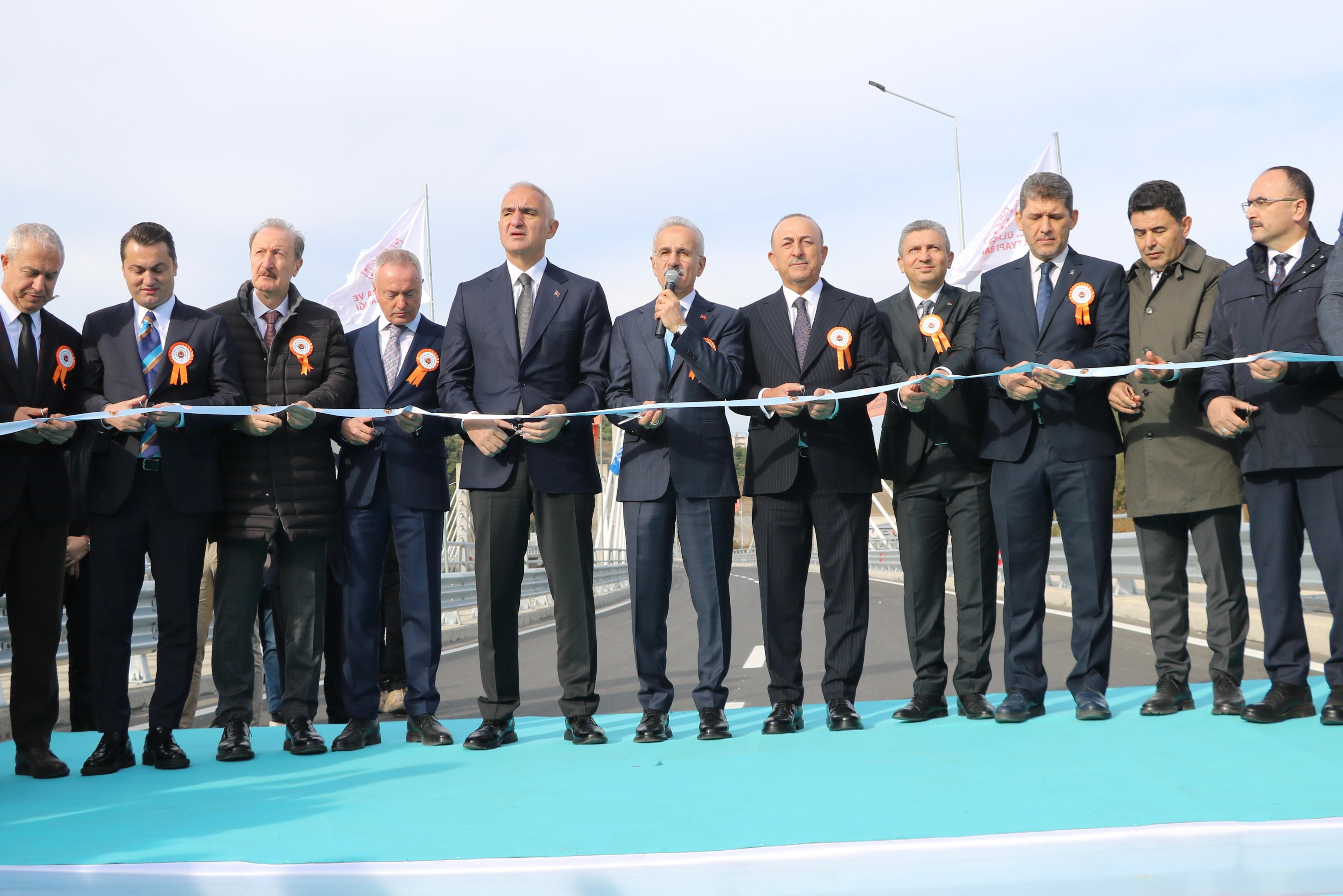 Alanyatrafiginenefesaldiracakproje