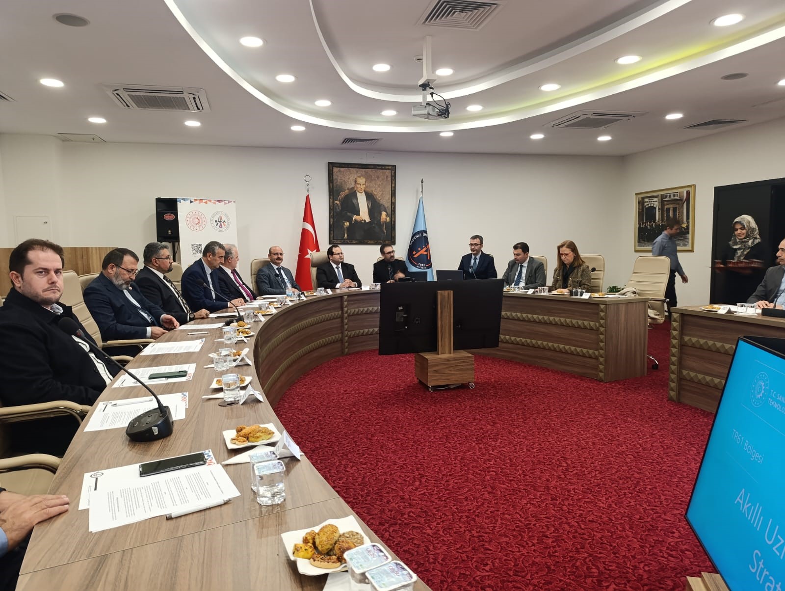 Antalyaninkisibasiharcamahedefi108Dolar