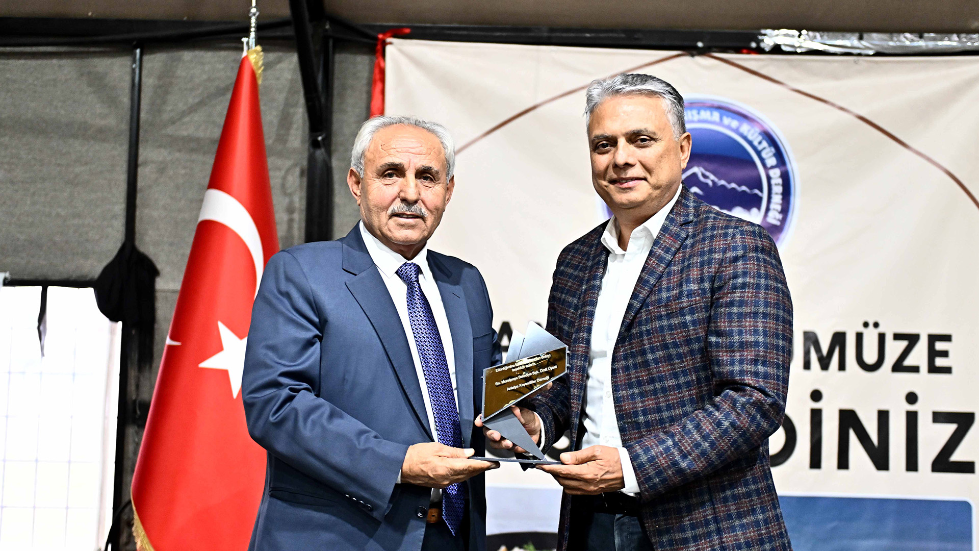 Baksanumituysaldandunyayaturkmutfagicagrisi