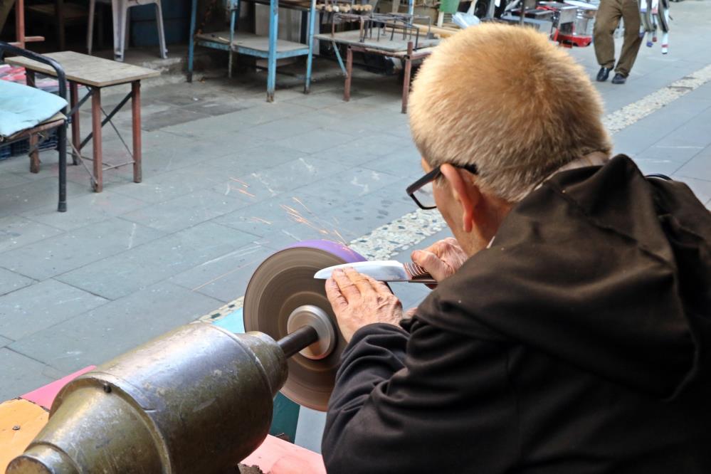 Bıcakbilemeustasıcırakbulamıyor