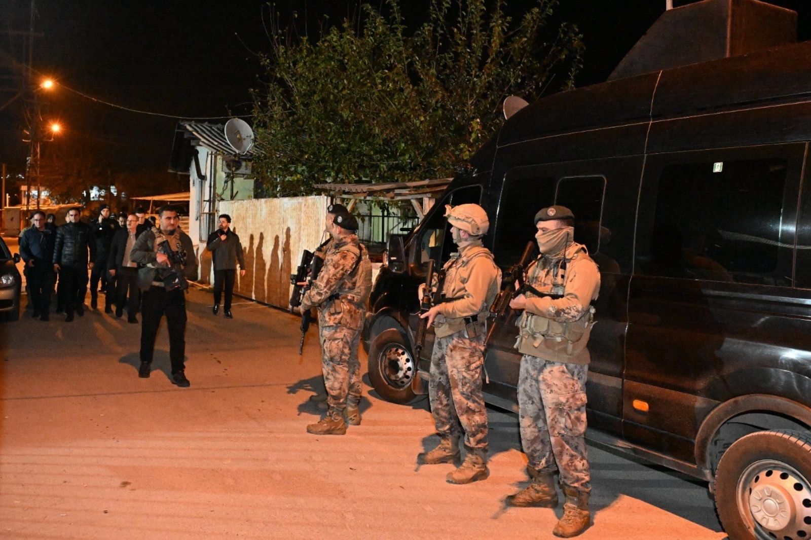 Emniyetmudurundenyesildereyegecedenetimi