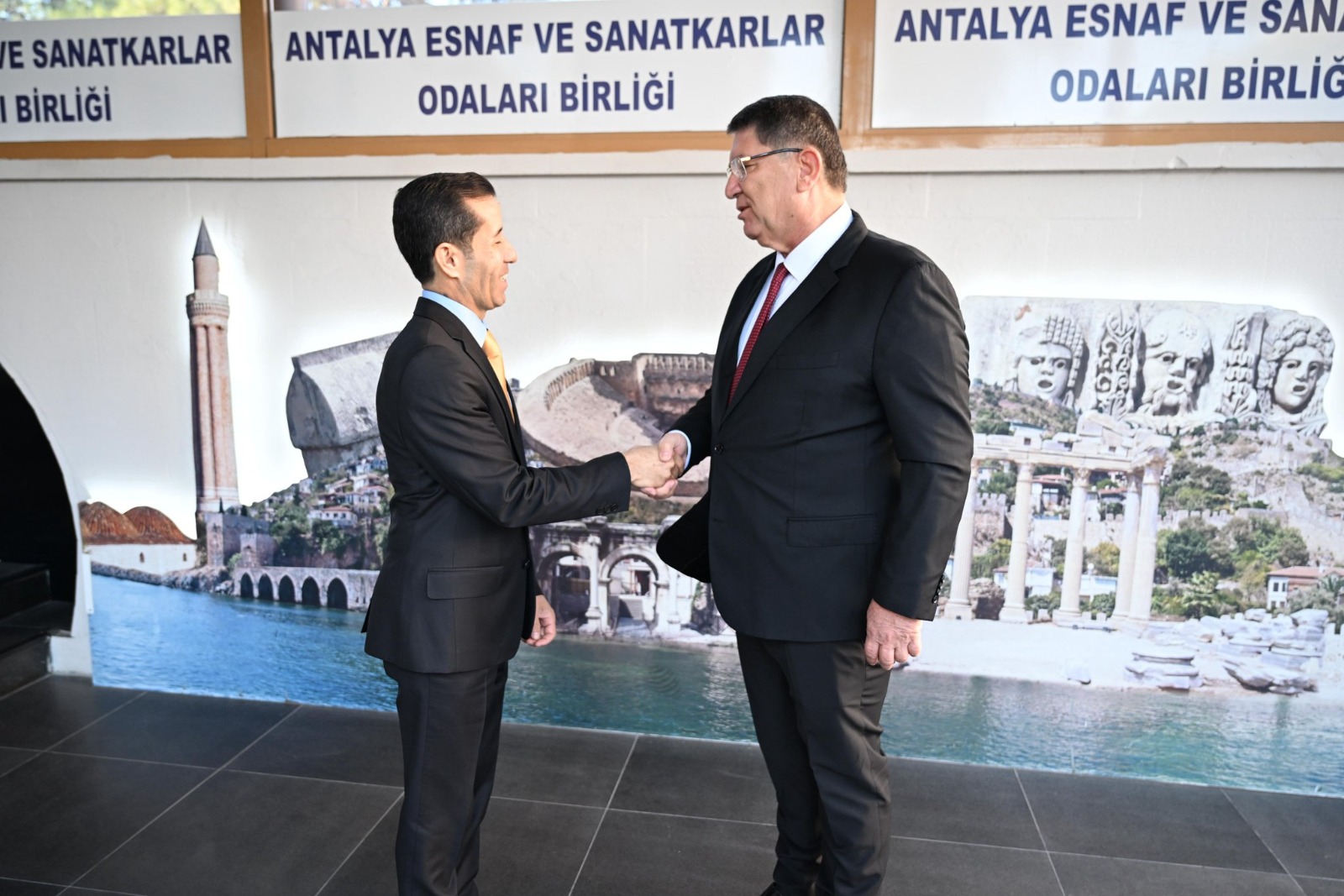 Gorevsuresinitamamlayancirittenaesobavedaziyareti