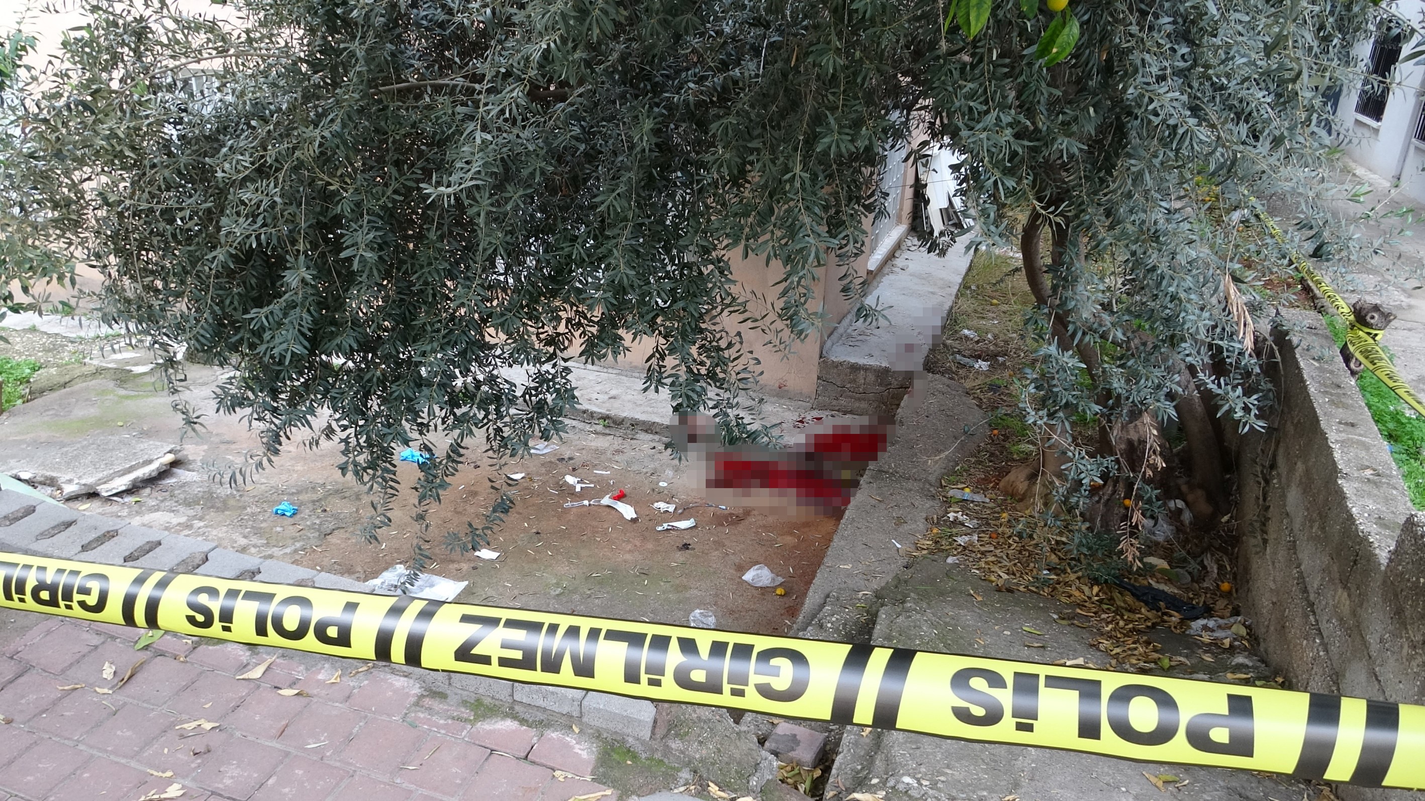 Gozyaslarinitutamadi