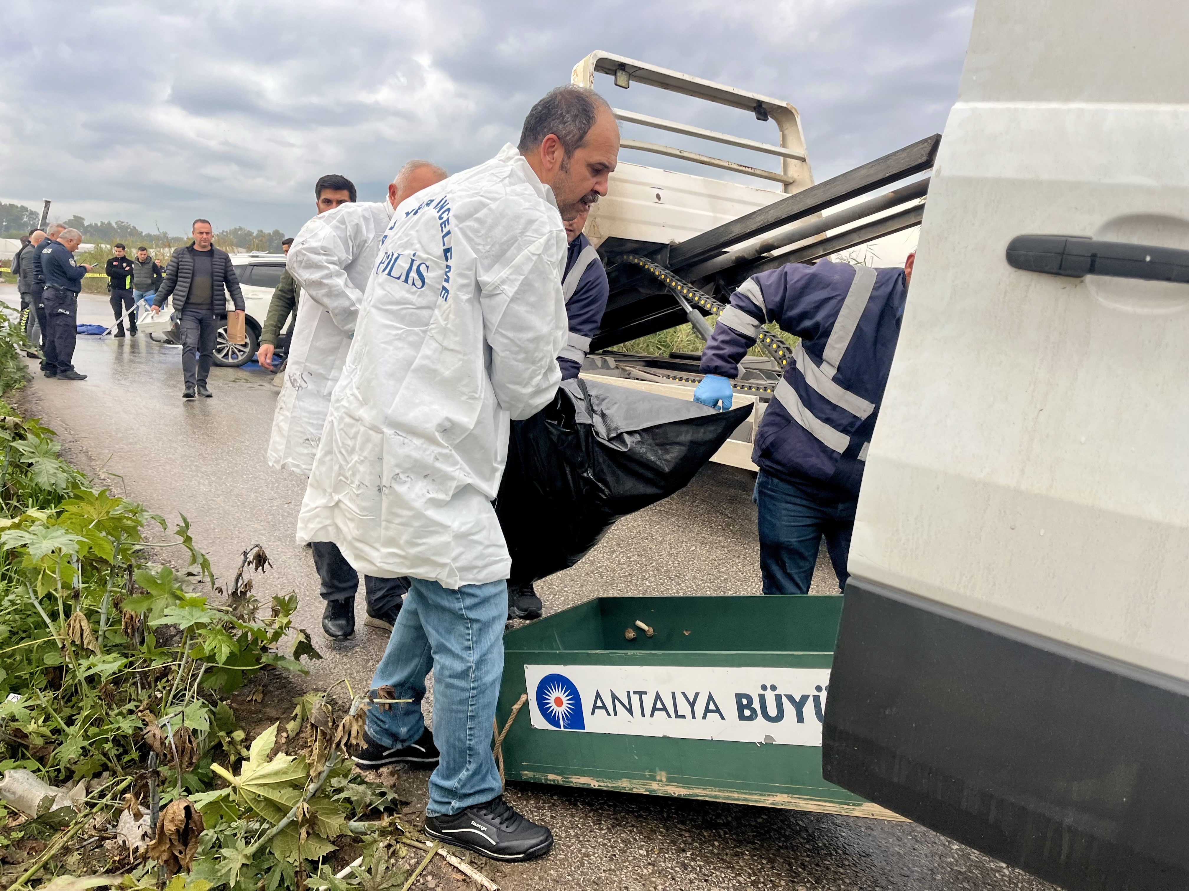 Karisidereyatagindaolubulundu