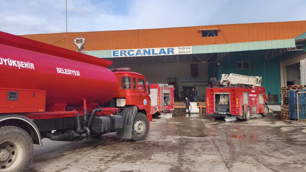 Kepezdesogukhavadeposundacıkanyangınbuyumedensonduruldu