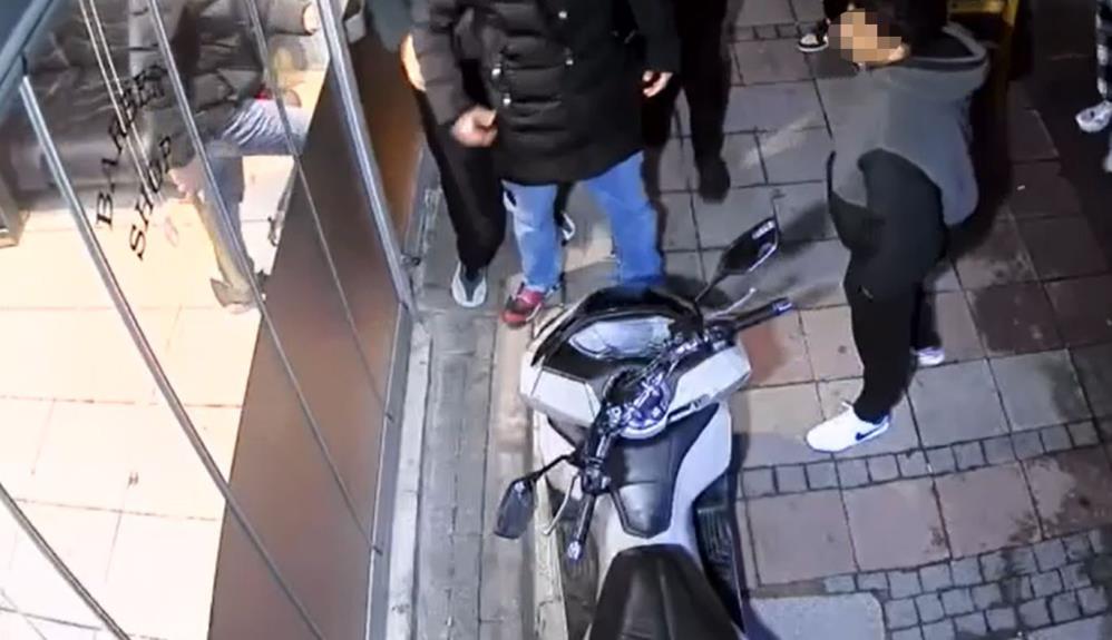 Kuafordeborckavgasıbaltaylasaldırdı