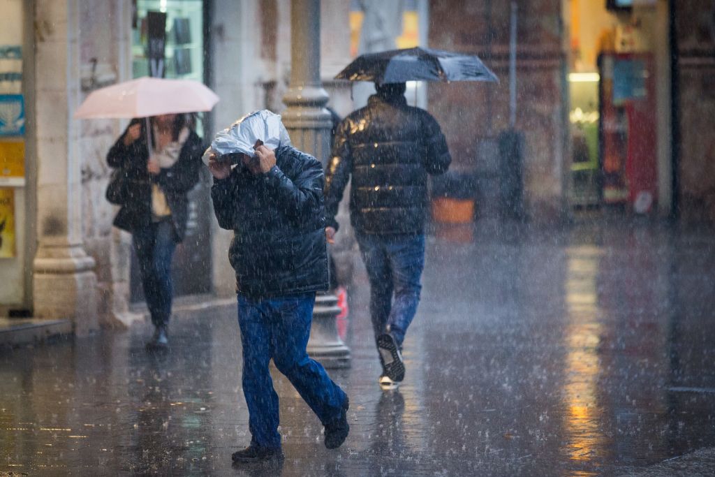 Mgmuyardıantalyadahaftasonunakadarfırtınaveyagmuretkiliolacak-1