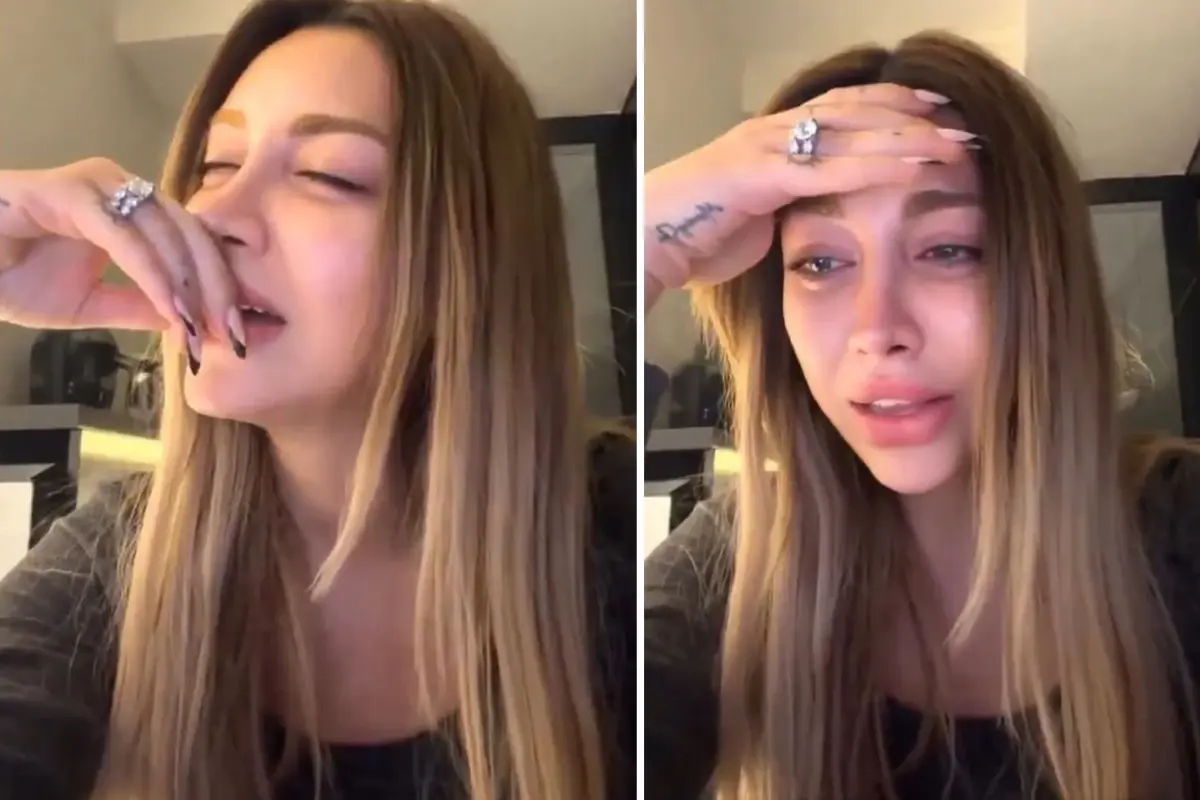 Mikaraunilesevgilisiayrildiayriliksebebicocugunolmuyor