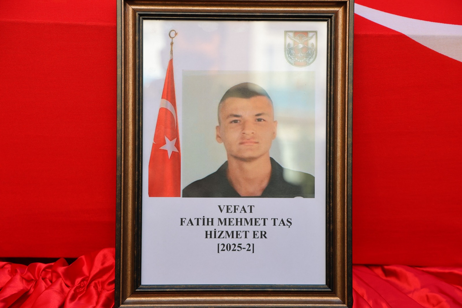 Mugladayurekyakanvedaaskerolarakdondutabutlaugurlandi